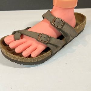 Birkenstock mayari sandals regular fit Wo’s sz 6